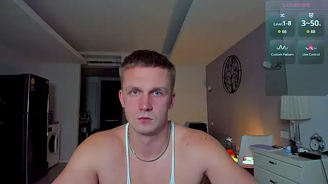 Snapshot of Samuel_Andrew chatting on June 9, 11:22 am Samuel Andrew online show from June 9, 11:22 am