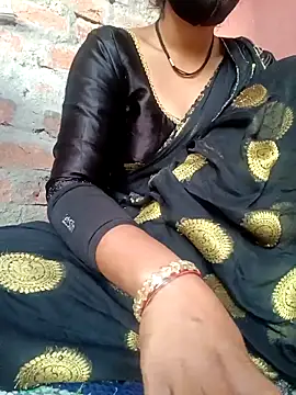 Snapshot of Mamta_Chaterjee chatting on December 3, 1:57 am Mamta Chaterjee online show from December 3, 1:57 am