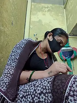 Hi Radhika online show from October 6, 4:15 pm