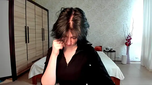 Snapshot of JulisSweet chatting on January 19, 7:25 am JulisSweet online show from January 19, 7:25 am