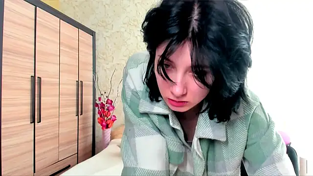 Snapshot of JulisSweet chatting on February 27, 10:26 am JulisSweet online show from February 27, 10:26 am