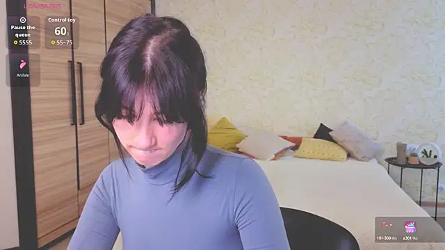 Snapshot of JulisSweet chatting on October 2, 6:53 am JulisSweet online show from October 2, 6:53 am