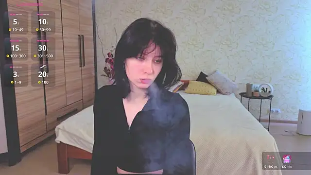 Snapshot of JulisSweet chatting on October 3, 6:43 am JulisSweet online show from October 3, 6:43 am