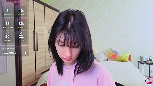 Snapshot of JulisSweet chatting on November 14, 8:13 am JulisSweet online show from November 14, 8:13 am