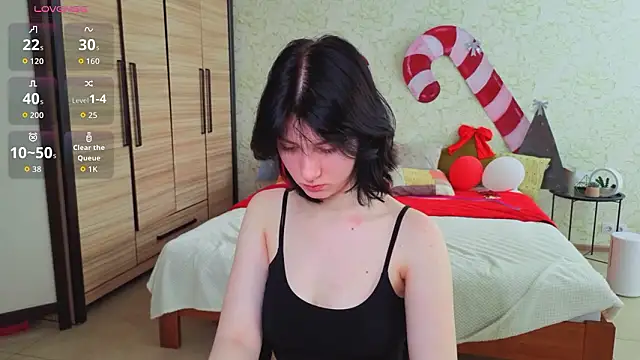 JulisSweet online show from January 15, 8:30 am