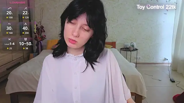 JulisSweet online show from June 26, 7:24 am