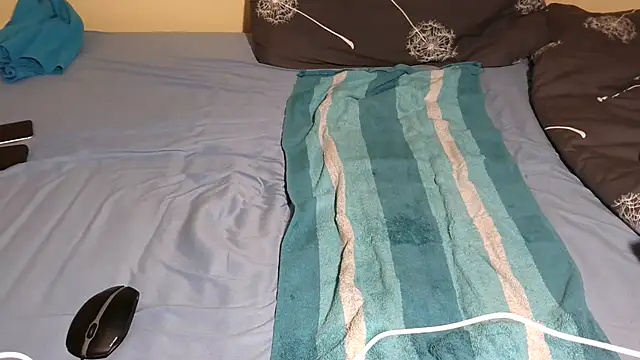 Snapshot of SissyStefanie chatting on February 4, 9:20 pm SissyStefanie online show from February 4, 9:20 pm