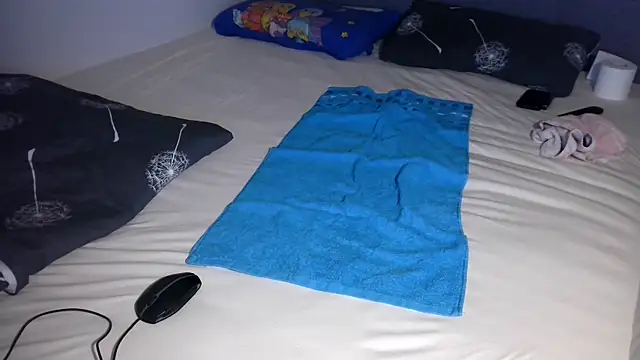 Snapshot of SissyStefanie chatting on March 2, 9:21 pm SissyStefanie online show from March 2, 9:21 pm