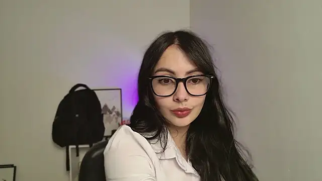 Snapshot of lalawhitte chatting on July 24, 12:52 am lalawhitte online show from July 24, 12:52 am