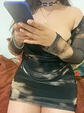 Snapshot of Hot-Sarah-arab chatting on February 4, 7:55 pm Hot-Sarah-arab online show from February 4, 7:55 pm