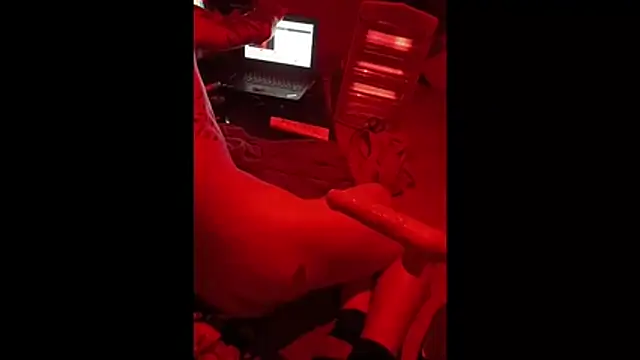 Babyboyy803 online show from March 5, 1:23 am