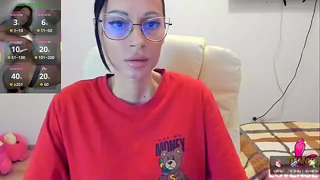 kissnicol32 online show from March 10, 5:07 pm