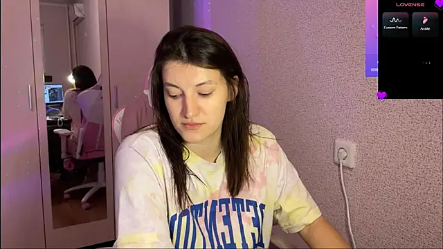 Katrin  kiss online show from February 9, 5:22 pm