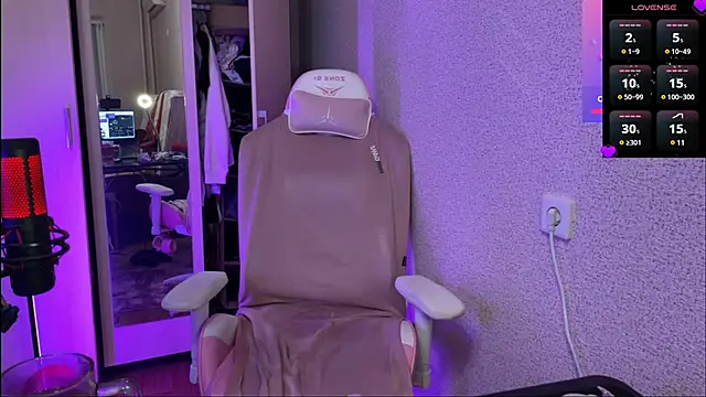 Katrin  kiss online show from February 21, 5:20 pm