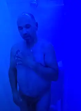 KrazyLegz online show from October 3, 12:07 am