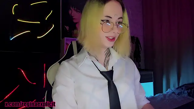 Snapshot of snake__bites chatting on September 29, 9:52 pm snake bites online show from September 29, 9:52 pm