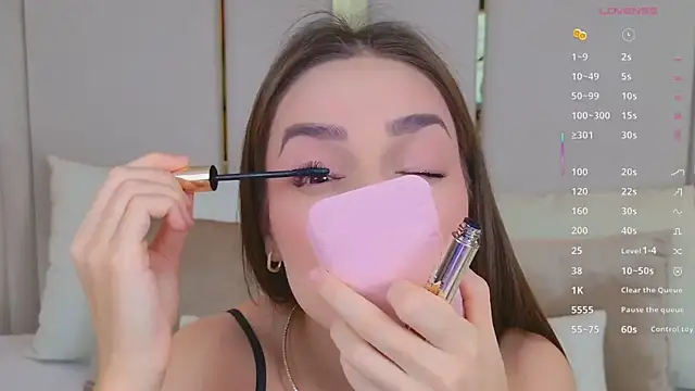 BellaHalles online show from March 4, 5:46 am