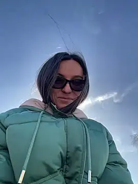 Snapshot of Jinna_milli chatting on March 6, 11:47 am Jinna milli online show from March 6, 11:47 am