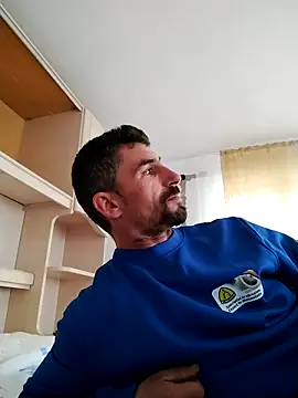 Snapshot of LOREDAN1 chatting on March 17, 11:31 am LOREDAN1 online show from March 17, 11:31 am