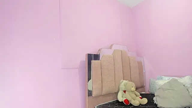 LoveQueen2 online show from September 20, 12:39 pm