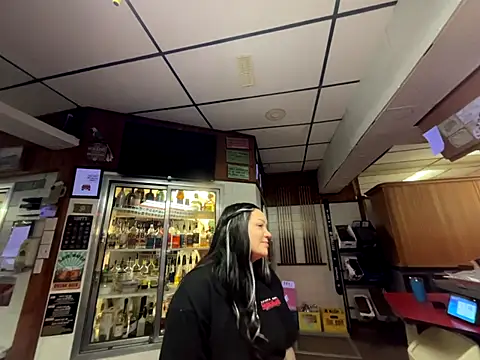 skinwalkingzombie online show from October 3, 5:26 am