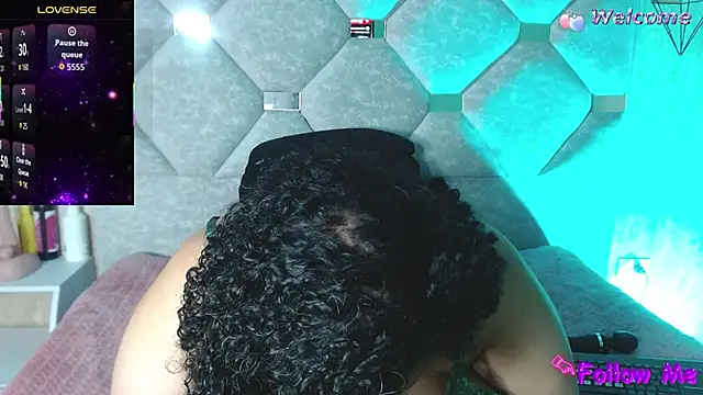 Danielaa a online show from March 17, 12:37 am