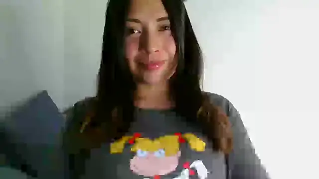Snapshot of katherodriguezx chatting on April 21, 9:39 pm katherodriguezx online show from April 21, 9:39 pm