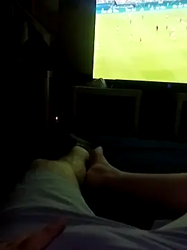 Snapshot of Casillas23 chatting on June 28, 12:05 am Casillas23 online show from June 28, 12:05 am