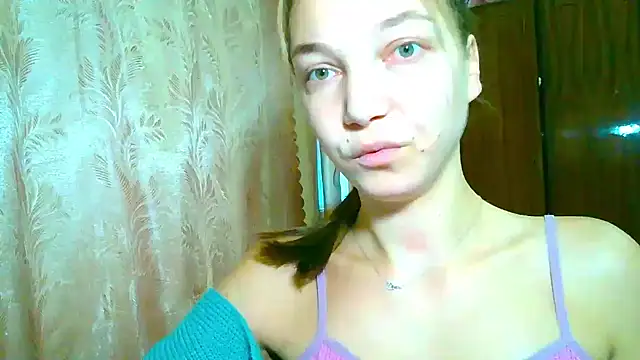 EmillyPlay online show from November 20, 6:46 am