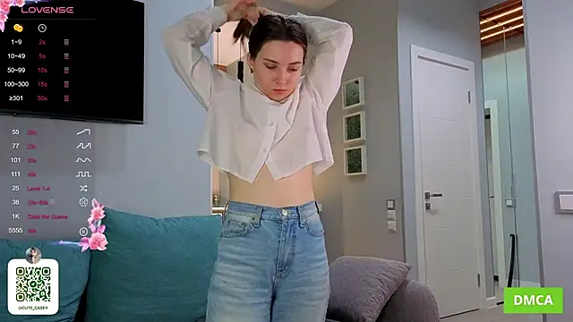 DonnaBurkee online show from October 16, 4:57 am