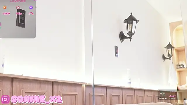 Sonnie  online show from January 20, 2:46 pm