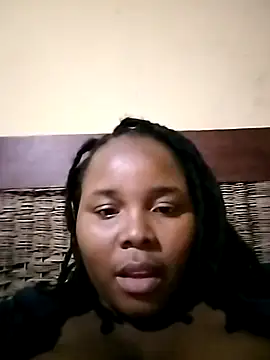 Nomhle113 online show from November 16, 7:30 pm