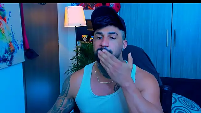 Snapshot of naugthy_dominant chatting on November 14, 11:46 pm naugthy dominant online show from November 14, 11:46 pm