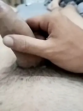 quierodarleche69 online show from December 15, 7:13 am