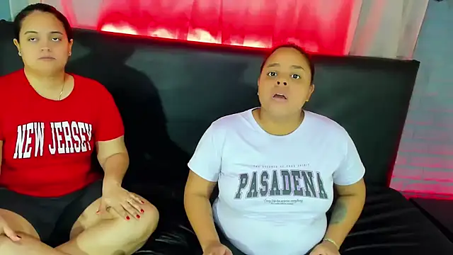 Snapshot of brunnette_hot chatting on March 5, 11:06 am brunnette hot online show from March 5, 11:06 am