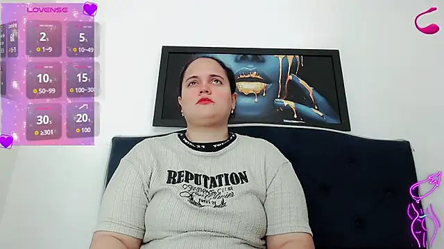 Snapshot of brunnette_hot chatting on November 11, 11:10 am brunnette hot online show from November 11, 11:10 am