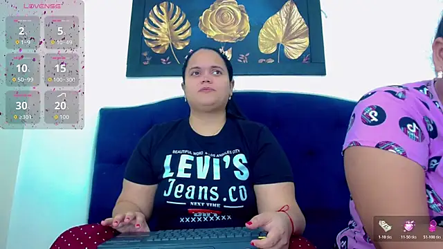 Snapshot of brunnette_hot chatting on November 17, 9:59 am brunnette hot online show from November 17, 9:59 am