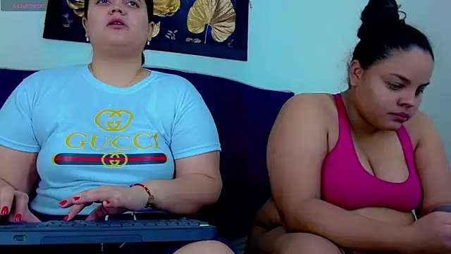 Snapshot of brunnette_hot chatting on November 23, 11:32 am brunnette hot online show from November 23, 11:32 am