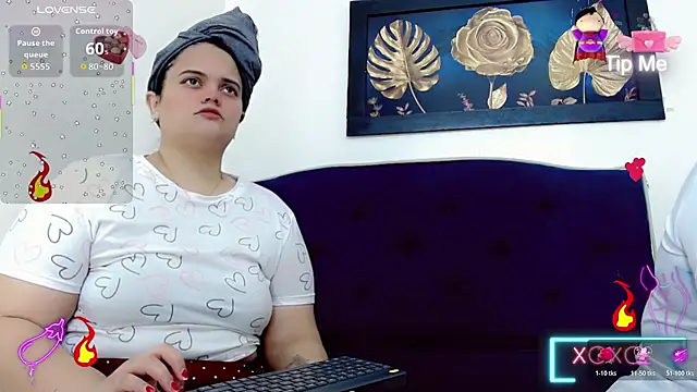 Snapshot of brunnette_hot chatting on November 28, 11:02 am brunnette hot online show from November 28, 11:02 am