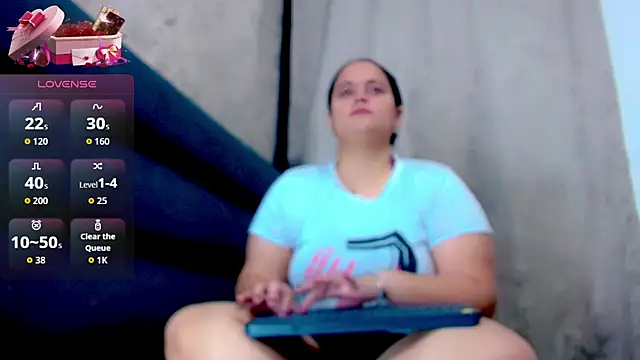 brunnette hot online show from January 19, 10:41 am