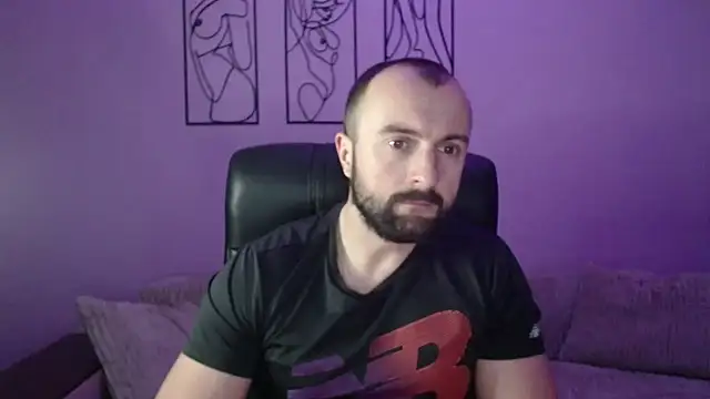 brindlefly6969 online show from December 16, 12:21 pm