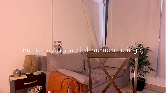 Your Hand In mine online show from April 17, 7:50 pm