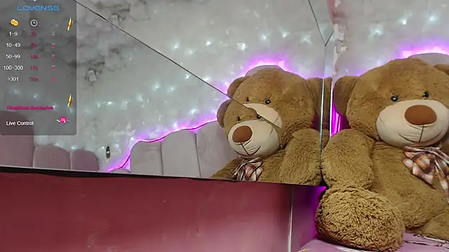 puca ebony online show from February 4, 4:18 pm