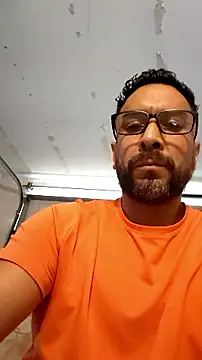 Snapshot of Forbidden_daddy chatting on May 1, 4:33 pm Forbidden daddy online show from May 1, 4:33 pm
