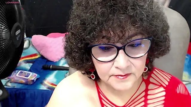 Snapshot of cataleya_mom chatting on February 23, 11:25 pm cataleya mom online show from February 23, 11:25 pm