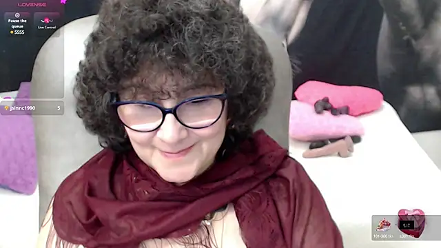 Snapshot of cataleya_mom chatting on March 1, 6:57 am cataleya mom online show from March 1, 6:57 am