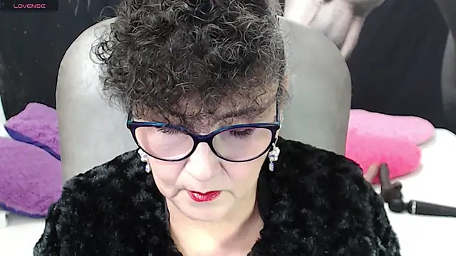 Snapshot of cataleya_mom chatting on March 2, 11:53 pm cataleya mom online show from March 2, 11:53 pm