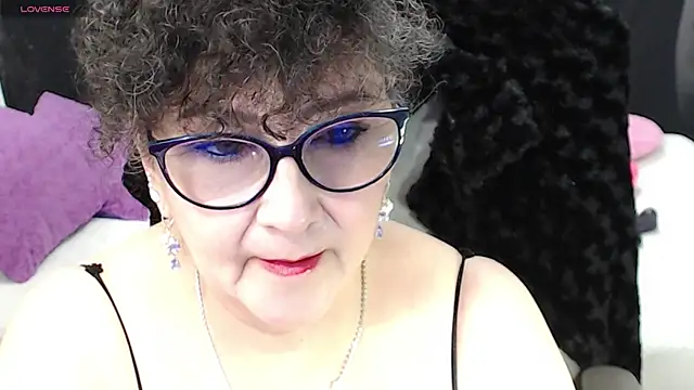 Snapshot of cataleya_mom chatting on March 3, 2:58 am cataleya mom online show from March 3, 2:58 am