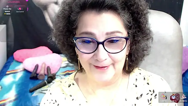 Snapshot of cataleya_mom chatting on March 11, 7:26 am cataleya mom online show from March 11, 7:26 am