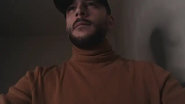 henryaxe online show from April 19, 8:24 am